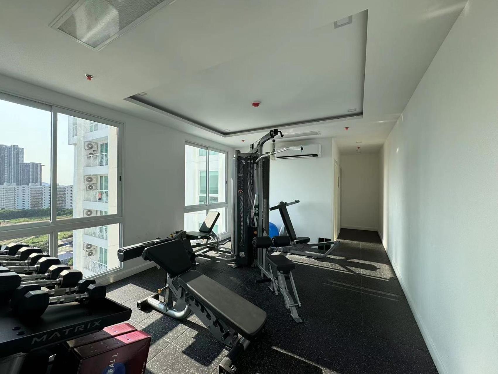 The Empire Chic Residence Jomtien & Yahaha Buitenkant foto