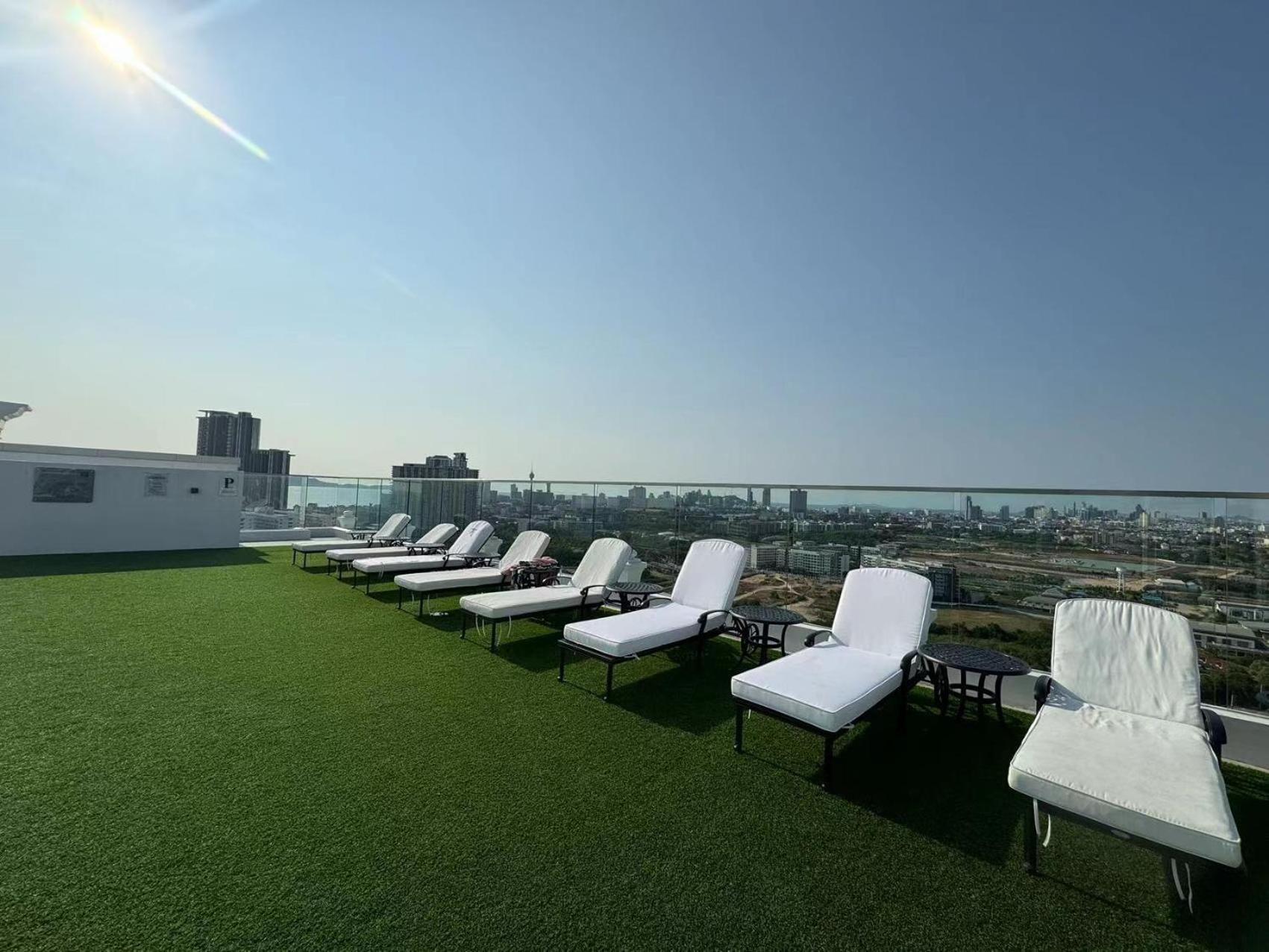 The Empire Chic Residence Jomtien & Yahaha Buitenkant foto