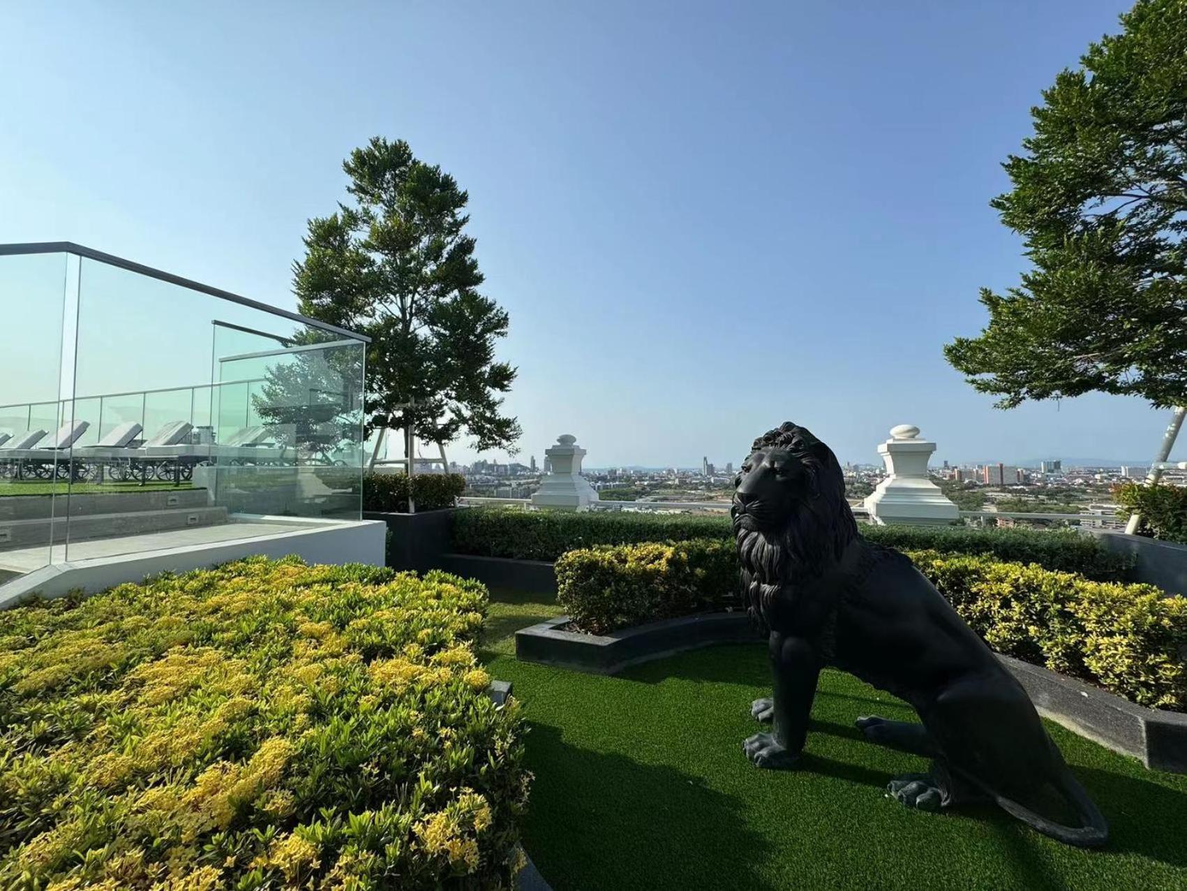 The Empire Chic Residence Jomtien & Yahaha Buitenkant foto