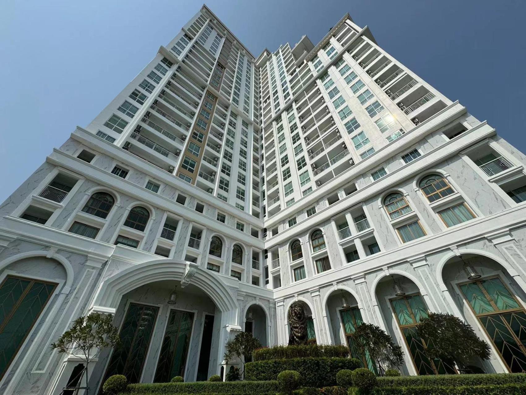 The Empire Chic Residence Jomtien & Yahaha Buitenkant foto