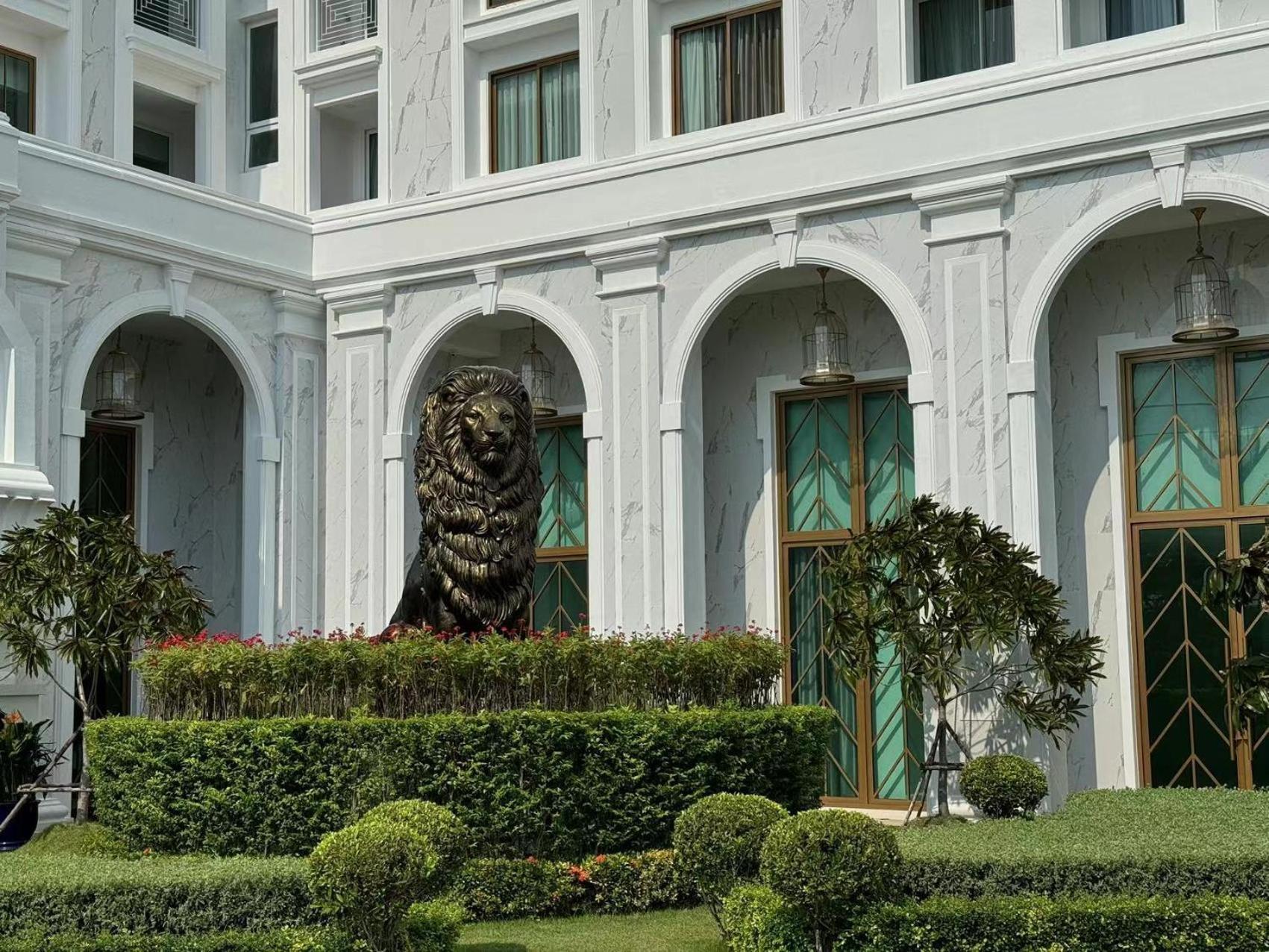 The Empire Chic Residence Jomtien & Yahaha Buitenkant foto